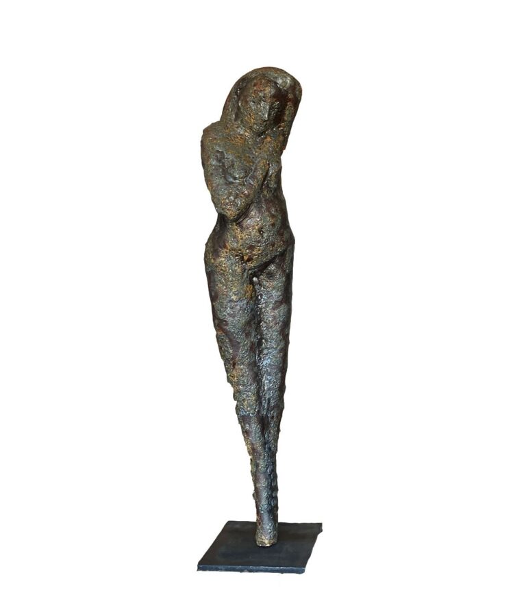 "Muse" ceramic outdoor sculpture by Mark Chatterley