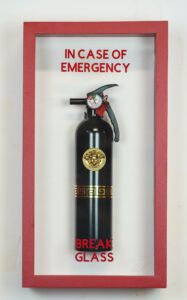 IN CASE OF EMERGENCY BREAK GLASS VERSACE-plasticj